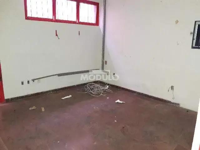 Condominio aluguel em Região Geográfica Imediata de Uberlândia, Oliveira Fortes