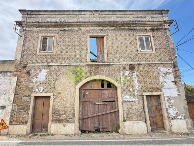 Prédio venda em Casal de São Pedro, Torres Vedras