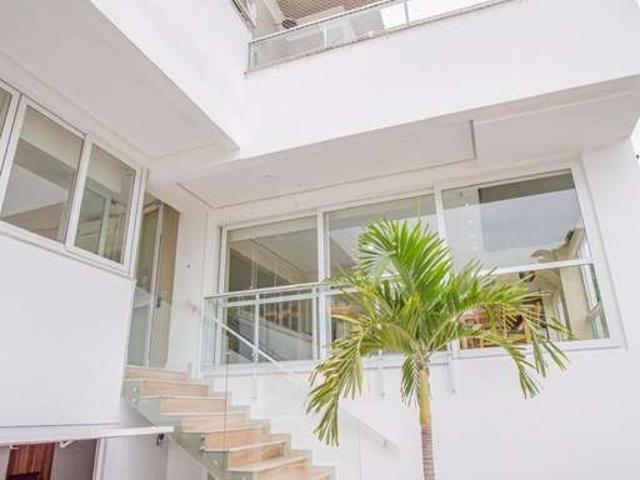 Condominio venda em Região Geográfica Imediata de Florianópolis, Desterro