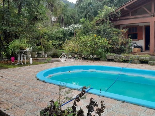 Condominio venda em Sambaqui, Florianópolis