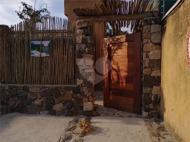 Condominio venda em Região Imediata de Caraguatatuba-Ubatuba-São Sebastião, Região Metropolitana do Vale do Paraíba e Litoral Norte