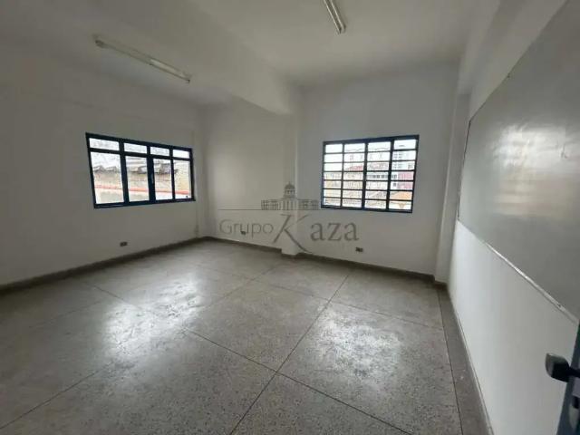 Condominio venda em Jardim Pereira do Amparo, Jacareí