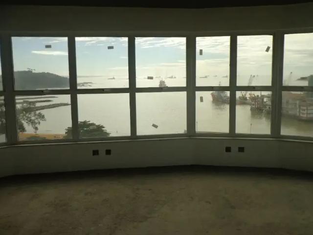 Condominio venda em Macaé