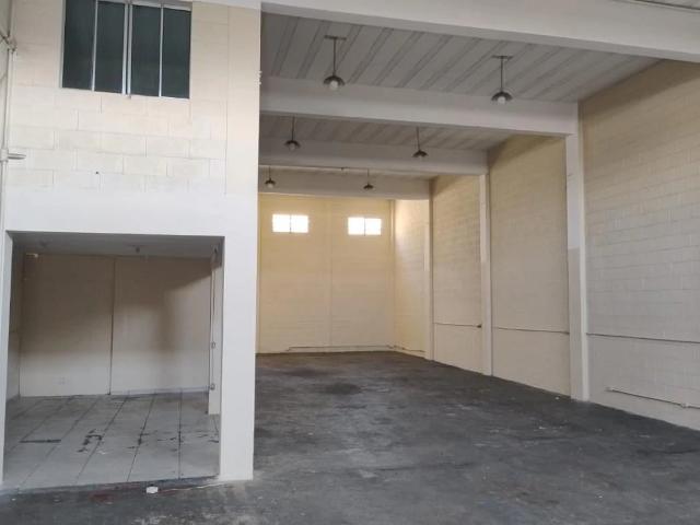 Condominio venda em Osasco, Região Geográfica Intermediária de São Paulo