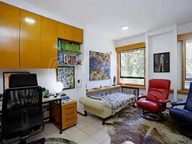 Condominio venda em Região Geográfica Imediata de Porto Alegre, Região Metropolitana de Porto Alegre