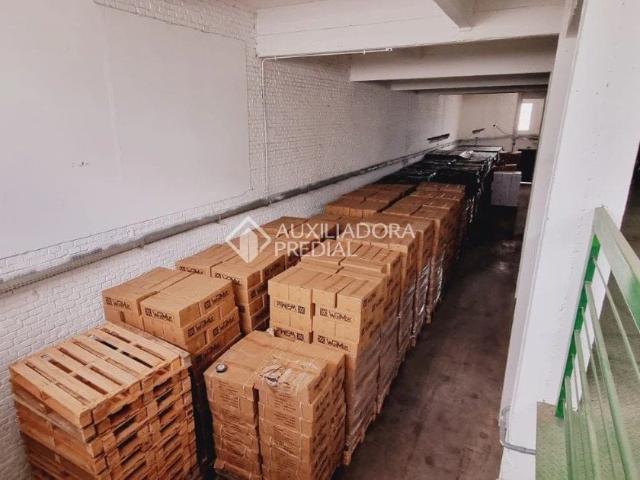 Condominio venda em São Geraldo, Porto Alegre