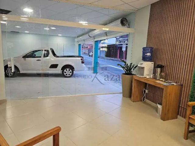 Condominio venda em Região Imediata de São José dos Campos, Região Metropolitana do Vale do Paraíba e Litoral Norte