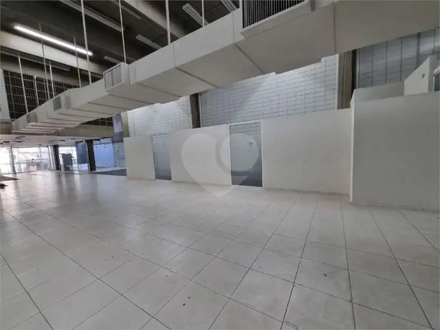 Condominio venda em Região Imediata de São Paulo, Região Metropolitana de São Paulo