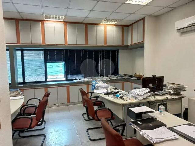 Condominio venda em Região Imediata de São Paulo, Região Metropolitana de São Paulo