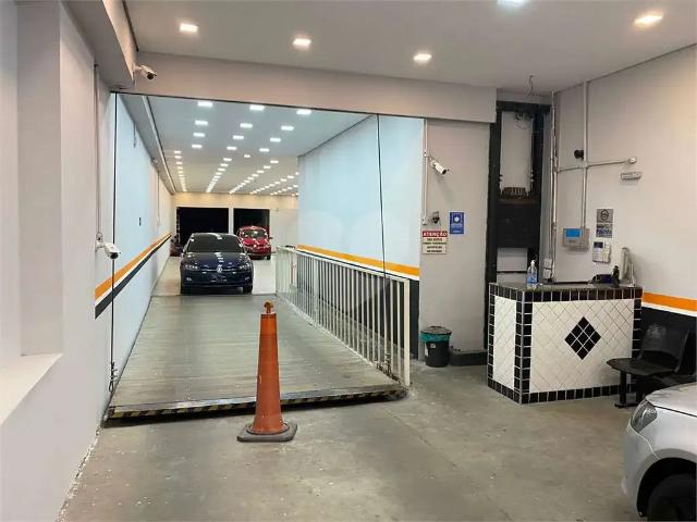Condominio venda em Região Imediata de São Paulo, Região Metropolitana de São Paulo