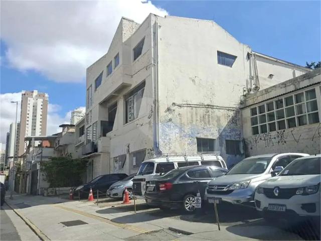 Condominio venda em Região Imediata de São Paulo, Região Metropolitana de São Paulo