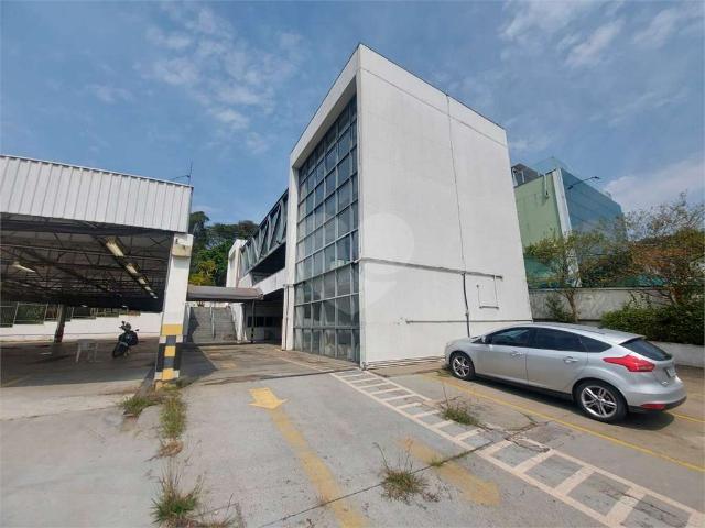 Condominio venda em Região Imediata de São Paulo, Região Metropolitana de São Paulo