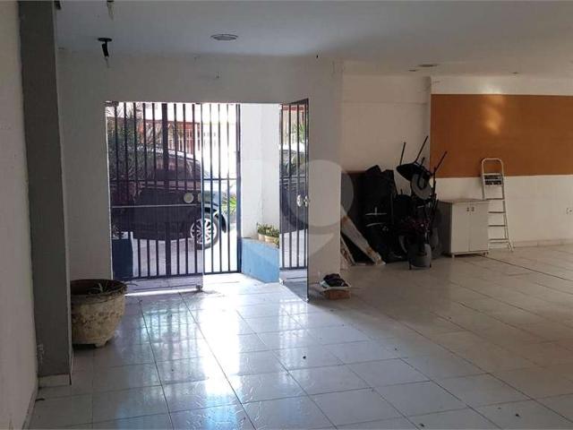 Condominio venda em VIla Prado, São Paulo