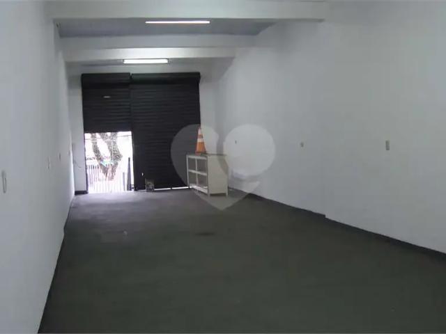 Condominio venda em Região Imediata de São Paulo, Região Metropolitana de São Paulo