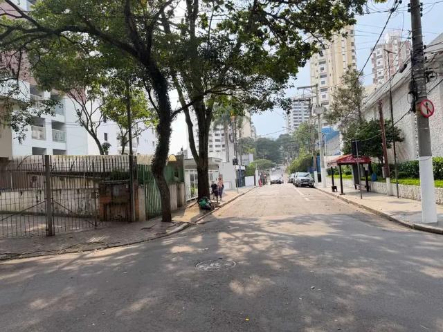 Condominio venda em Região Imediata de São Paulo, Região Metropolitana de São Paulo