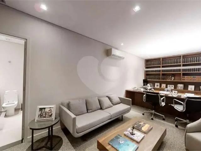 Condominio venda em Região Imediata de São Paulo, Região Metropolitana de São Paulo