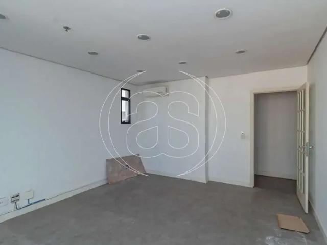 Condominio venda em Região Imediata de São Paulo, Região Metropolitana de São Paulo