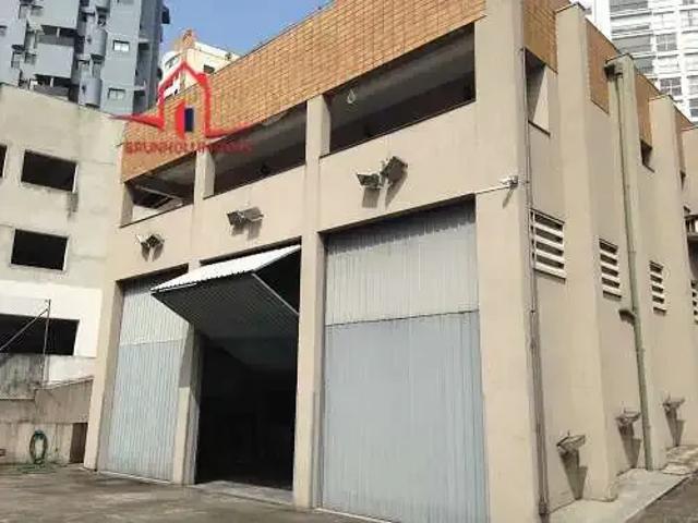 Condominio venda em Região Imediata de São Paulo, Região Metropolitana de São Paulo