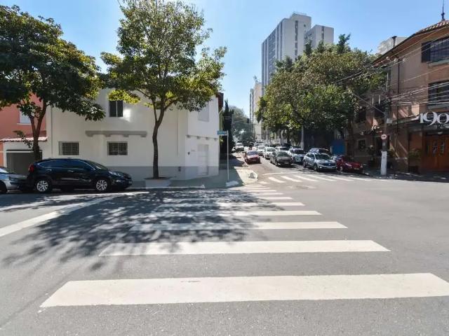 Condominio venda em Região Imediata de São Paulo, Região Metropolitana de São Paulo