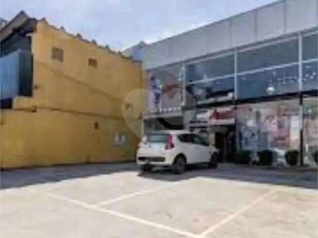 Condominio venda em Região Imediata de São Paulo, Região Metropolitana de São Paulo