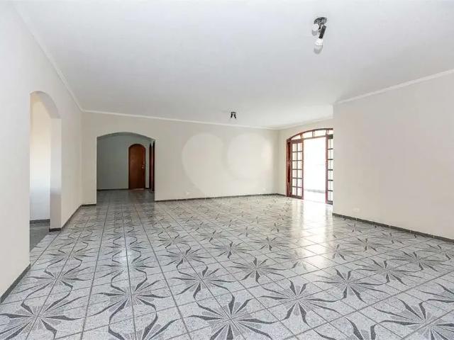 Condominio venda em Região Imediata de São Paulo, Região Metropolitana de São Paulo