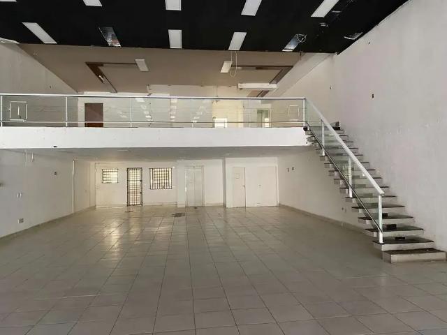 Condominio venda em Região Imediata de São Paulo, Região Metropolitana de São Paulo