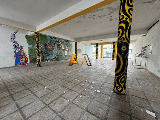 Condominio venda em Região Geográfica Imediata de Salvador, Região Metropolitana de Salvador