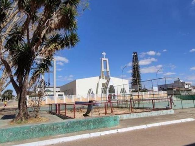 Ponto Comercial venda em QNM 34, Taguatinga
