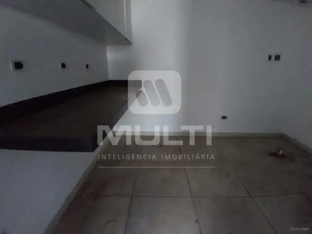 Condominio venda em Região Geográfica Imediata de Uberlândia, Oliveira Fortes