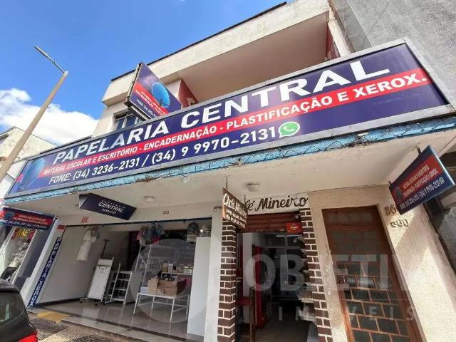 Condominio venda em Região Geográfica Imediata de Uberlândia, Oliveira Fortes