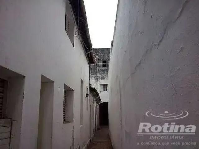 Condominio venda em Região Geográfica Imediata de Uberlândia, Oliveira Fortes