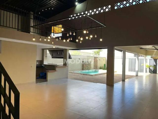 Condominio venda em Região Geográfica Imediata de Uberlândia, Oliveira Fortes