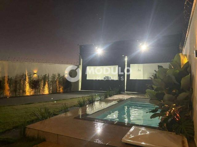 Condominio venda em Novo Mundo, Uberlândia