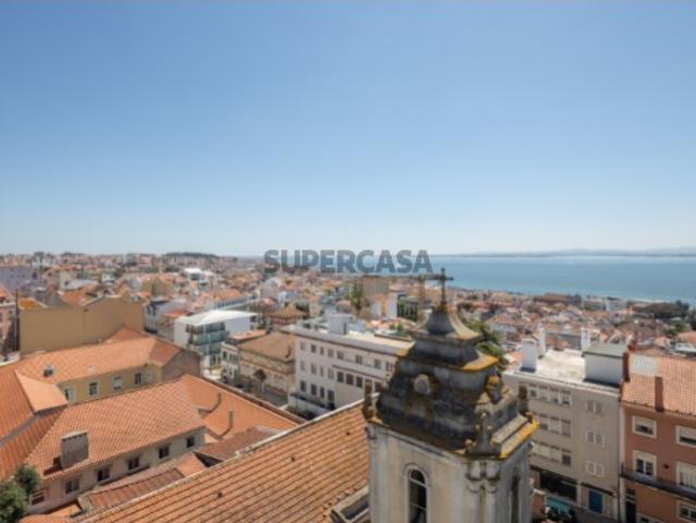 Prédio venda em Lisboa