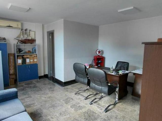 Ponto Comercial venda em Park Way Quadra 01, Águas Claras