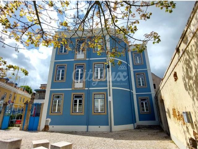 Prédio venda em Núcleo Urbano Histórico de Paço de Arcos, Oeiras