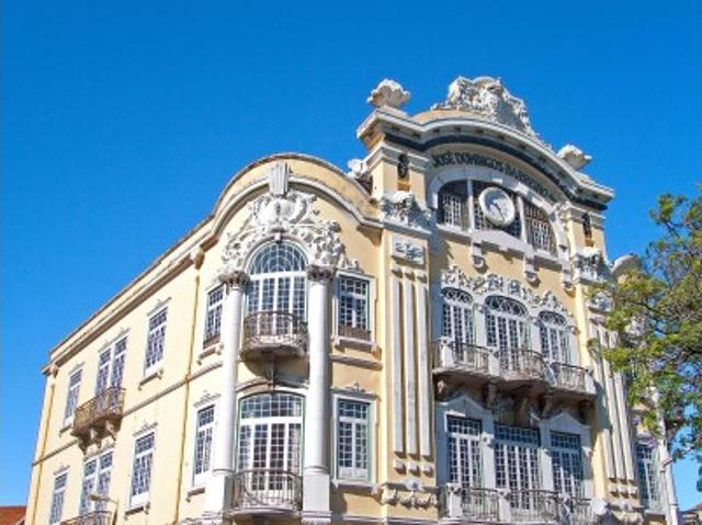 Prédio venda em Poço do Bispo, Lisboa