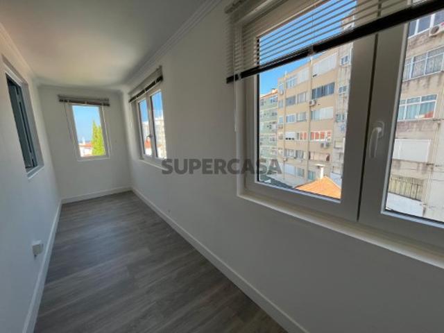 Prédio venda em Cacilhas, Almada