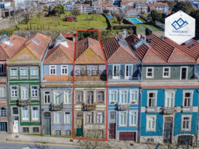 Prédio venda em Porto