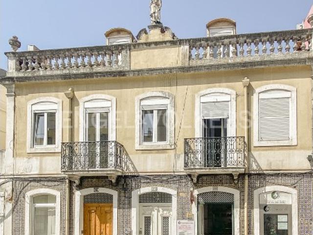 Prédio venda em Ajuda, Lisboa