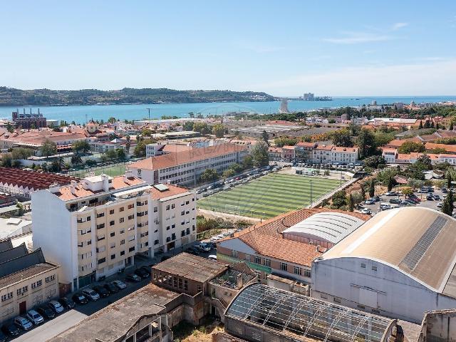 Prédio venda em Bairro do Alto da Ajuda, Lisboa