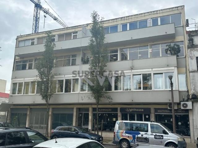 Prédio venda em Lisboa