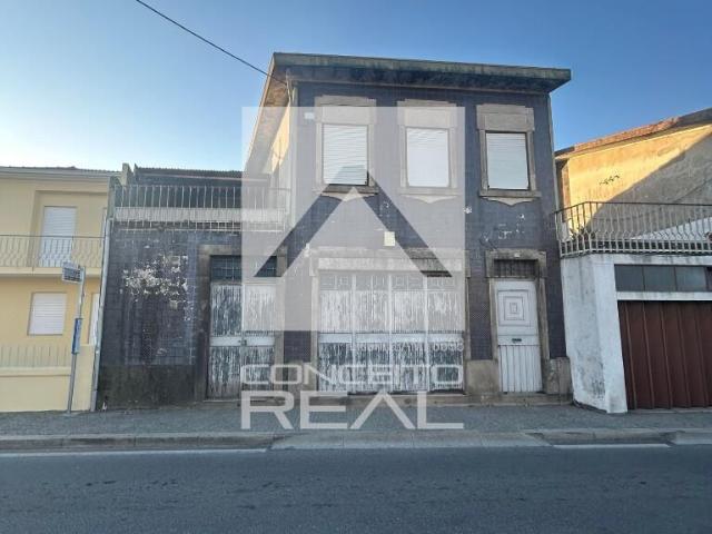 Prédio venda em Maia, Gueifães