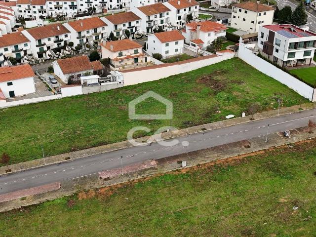 Prédio venda em Chaves, Vila Real