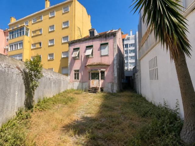Prédio venda em Estrela, Lisboa