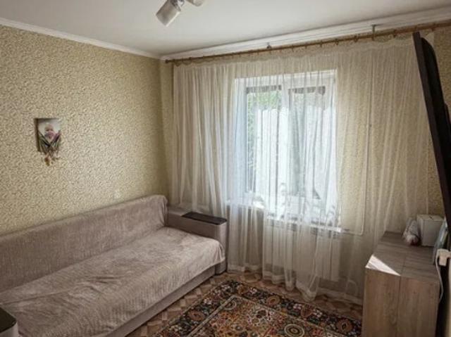 Квартира продажа в Великодолинском, Днепропетровской области