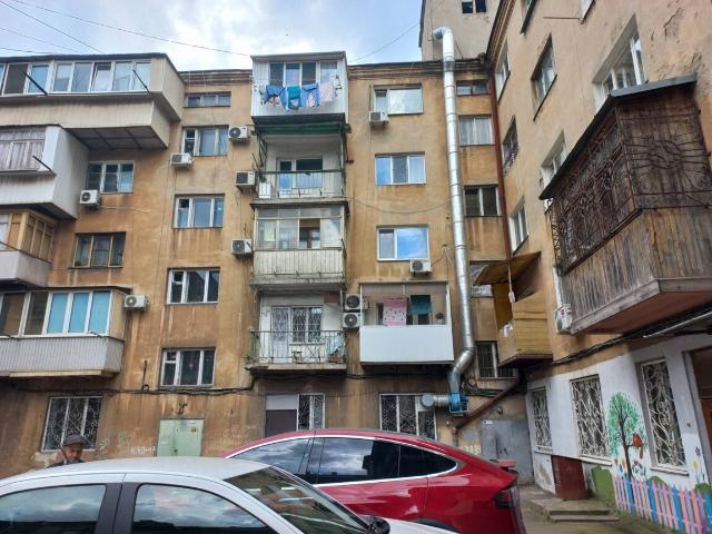 Квартира продажа в Великодолинском, Днепропетровской области