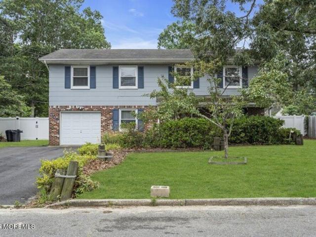 House for sale in Lanoka Harbor