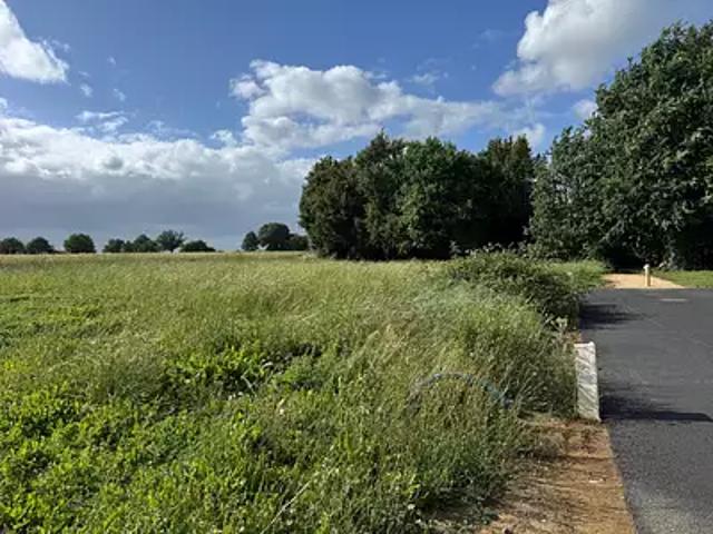 Terrain vente à Château-Gontier, Laigné