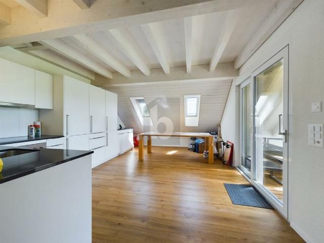 Dachwohnung kaufen in Mettmenstetten